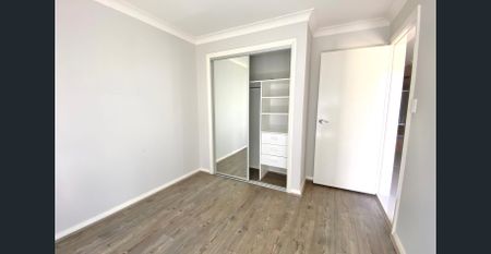 5 Bedroom Townhouse in Prime Location For Lease! - Photo 4