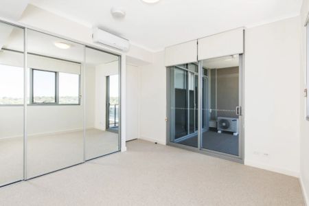 Stunning Richmond Quarter Apartment - Photo 5