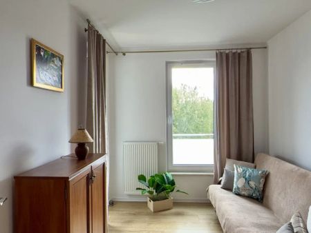 Dwa pokoje z balkonem, garaż w cenie – zdjęcie 3