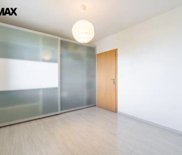 Pronájem bytu 2+kk s balkonem a parkovacím stáním, Pražská, Šestajo... - Photo 2