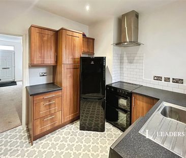 2 bedroom house to rent Elliott Street, Newcastle, ST5 - Photo 4