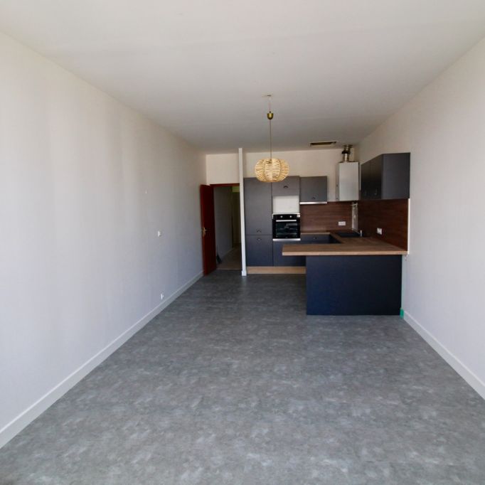 Location Appartement 2 pièces 55m² - Photo 1