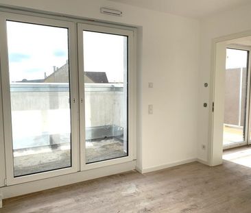 N-Schweinau: Erstbezug! Exklusive 2-Zi-Whg. (5.OG) mit EBK, Dachter... - Photo 1