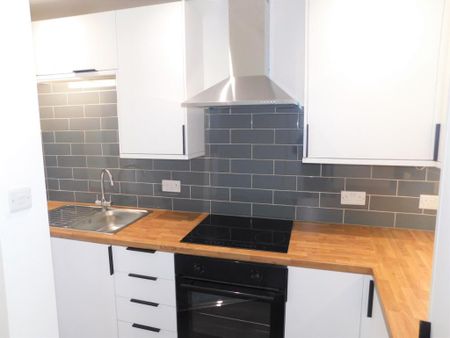 1 bedroom flat to rent - Photo 5