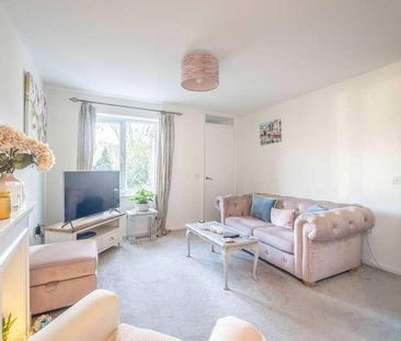 Penn Road, Datchet, Berkshire, SL3 - Photo 2