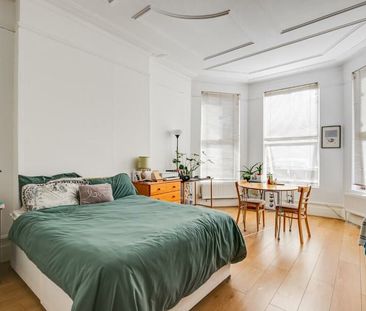 Studio Flat To Let - Photo 5