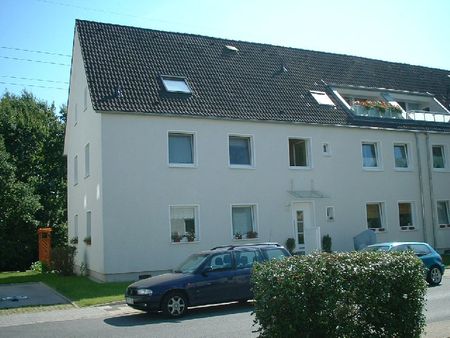 *renovierte Balkonwohnung*Tageslichtbad*grüne Lage* - Photo 4