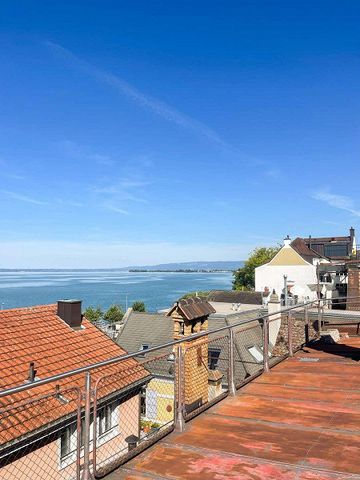 Sanierte 4.5-Zimmer-Wohnung mit traumhaftem Seeblick - Foto 3