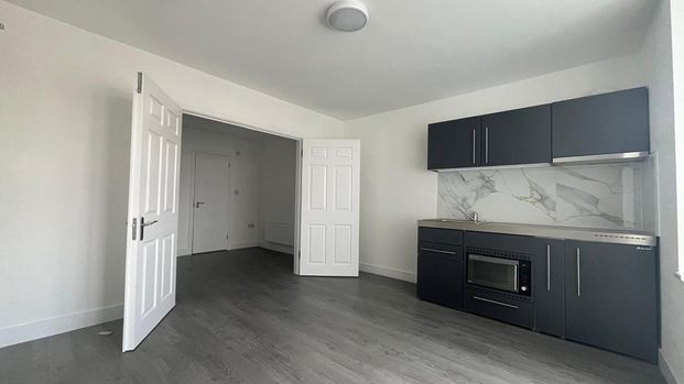 7 bedroom detached house to rent - Photo 1