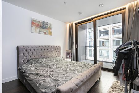 Haines House,10 Charles Clowes Walk, The Residence, Nine Elms, London, SW11 - Photo 5