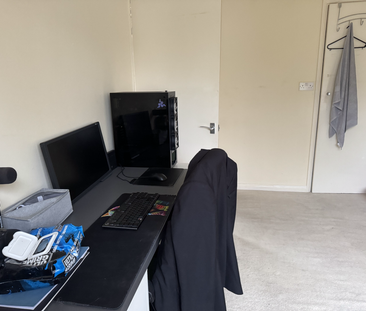 3 bedroom detached house to rent - Photo 4