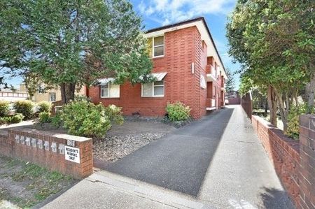 Sun-Kissed, Renovated Top Floor Apartment in the Heart Of North Strathfield - Photo 5