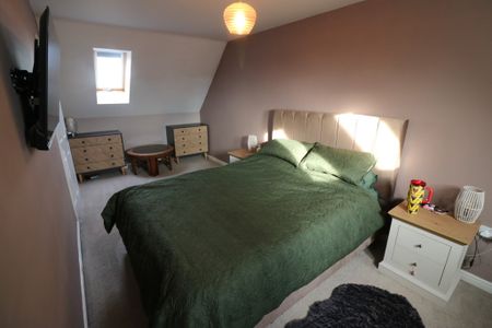 Brockwell Park, Kingswood - Photo 3