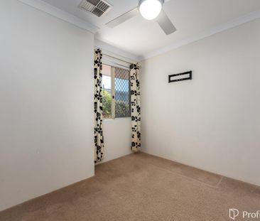 Plenty of parking for all your toys - Photo 4