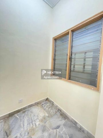 Sungai Kapar Indah For Rent - Photo 3