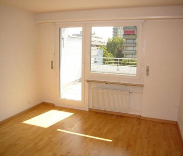 3½ Zimmer Attikawohnung mit Weitsicht - Photo 6