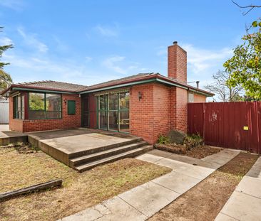 8 Bowral Court, Bundoora VIC 3083 - House For Rent | Domain - Photo 5