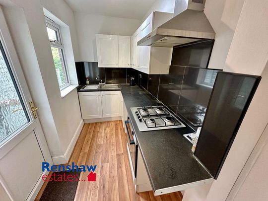 2 bedroom terraced house to rent - Photo 1