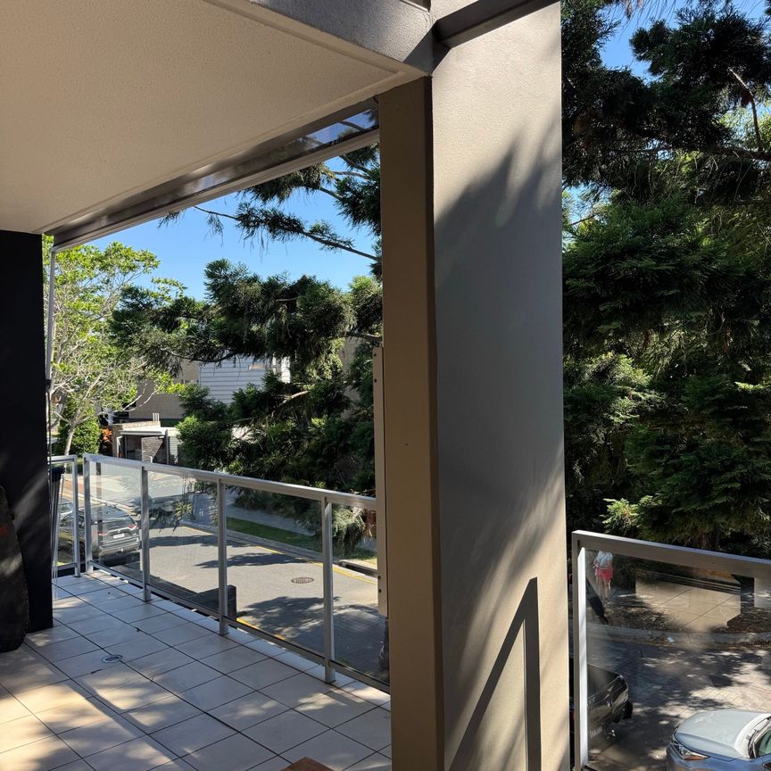 Bulimba - Photo 1