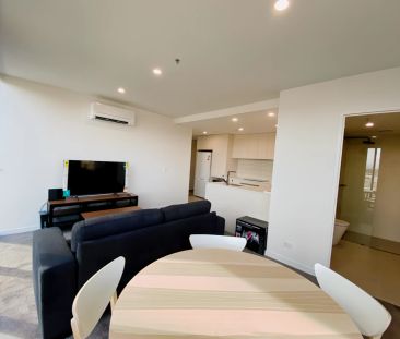 2 bed 2 bath-1114 - Photo 2