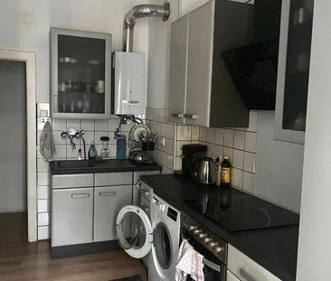 Schöne 1-Zimmer-Wohnung mit Balkon in Düsseldorf - möbiliert- - Foto 1