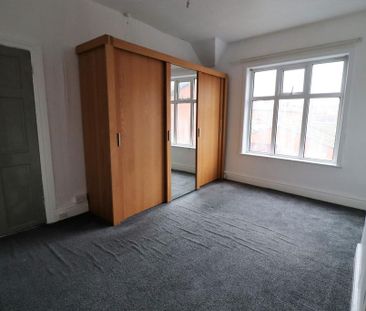 3 bedroom link detached house to rent - Photo 2