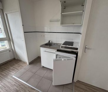 Location Appartement 1 pièce 26m² NANTES 44000 - Photo 2