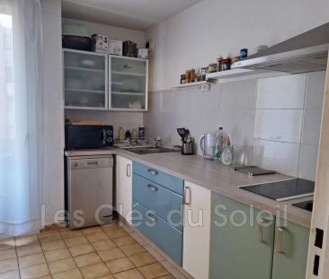 Location appartement 3 pièces 70 m² Toulon - Photo 5