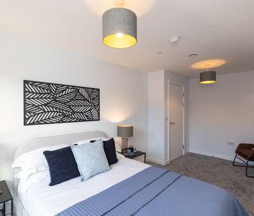 2 Bed Flat, Lightbody Street, L5 - Photo 2