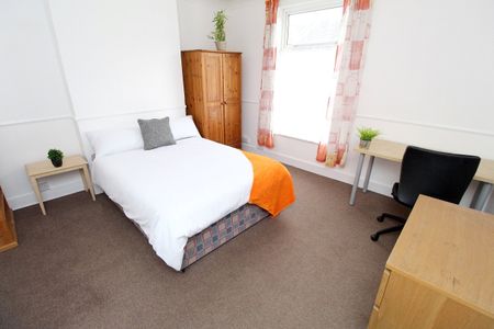 5 bedroom house to rent Jessie Road, Southsea, PO4 - Photo 5