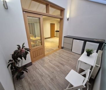 Dyke Road, Brighton - Photo 1