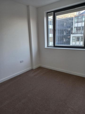 29 Victoria Avenue, Southend On Sea, Essex, SS2 - Photo 3