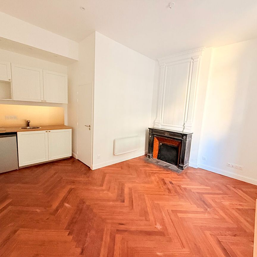 Location Appartement 1 pièce 18m² - Photo 1