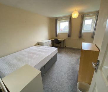 Daysfoot Court, Heslington Road - P1530 - Photo 3