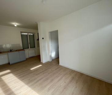 A LOUER – T5 AVEC TERRASSE – LILLE – FIVES réf G446 - Photo 2
