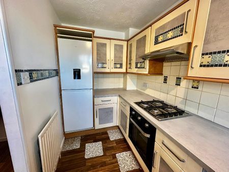 2 bedroom terraced house to rent - Photo 5