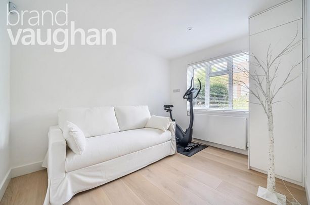 4 bedroom semi-detached house to rent - Photo 1