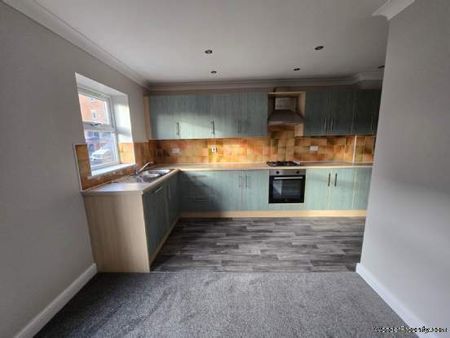 3 bedroom property to rent in Dewsbury - Photo 4