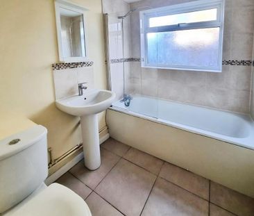 2 bedroom terraced house to rent - Photo 6