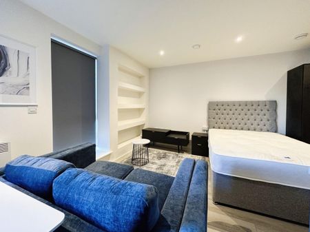 Studio to rent - Photo 2