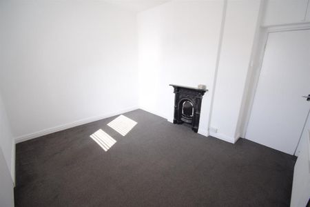 1 bedroom house to rent - Photo 2