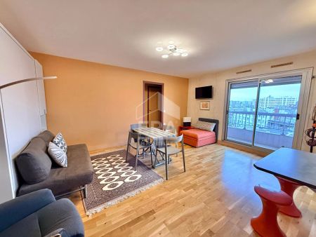 STUDIO 38M2 BALCON, Avenue du Docteur Arnold Netter - Photo 2