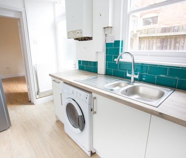 2 Bed Terraced House, Laxey Road, B16 - Photo 4