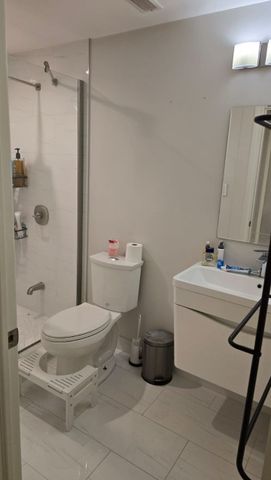 For Lease - 68 Puccini Drive, Richmond Hill, Ontario - Photo 3