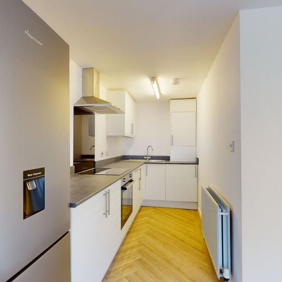 2 bedroom flat to rent - Photo 1