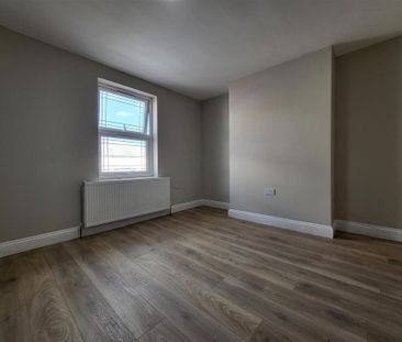 4 bedroom house share to rent - Photo 3