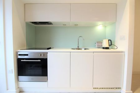 Studio to rent - Photo 3