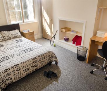 5 bedroom private hall to rent - Photo 3