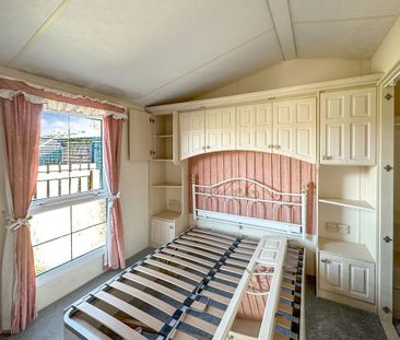 2 bedroom park home to rent - Photo 4