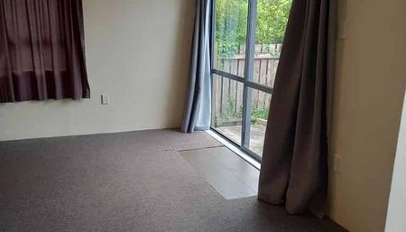 Few Minutes Walk to Porirua Station - Photo 4